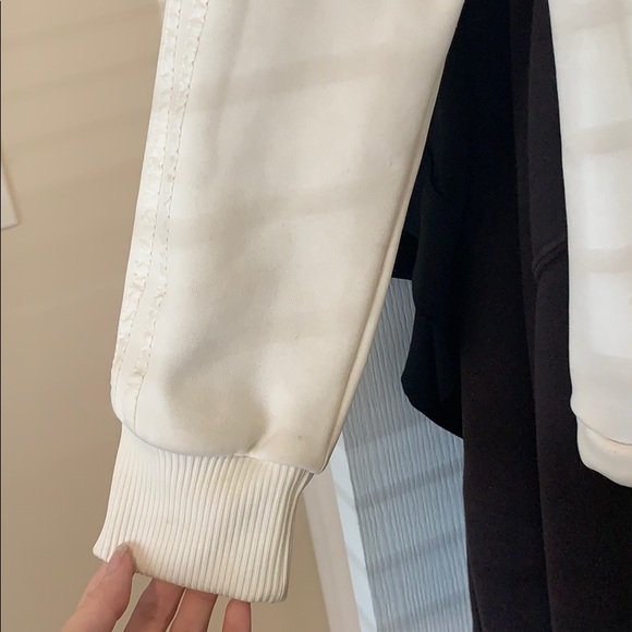 Adidias track jacket - Picture 4 of 4